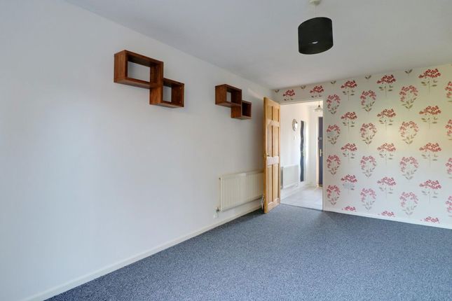 22, Mulberry Close, Hereford photo 4