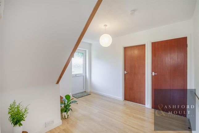 6, Forest Close, Mansfield photo 4