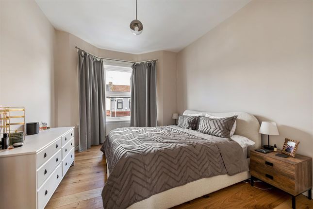 South Esk Road E7