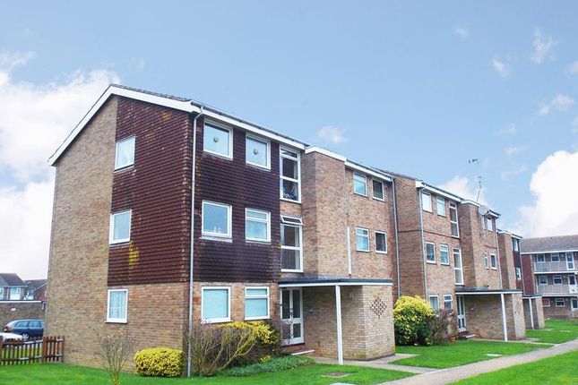 Thumbnail Flat to rent in Adur Valley Court, Towers Road, Upper Beeding, Steyning