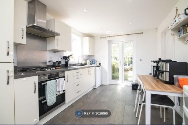 Brythill Drive, Brierley Hill photo 5