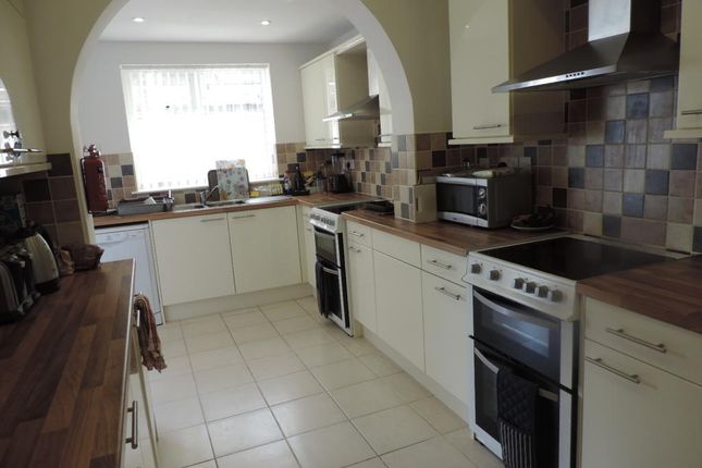 Rm 5, 7, Eastfield Road, Leicester photo 4