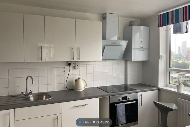 Flat, Ellesmere Street, London photo 4