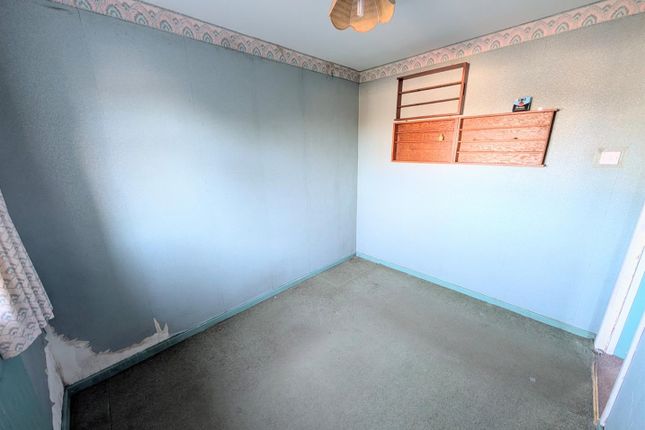 7, Durham Crescent, Coventry photo 2