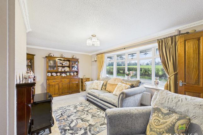 9, Preshenlle Lane, Oswestry photo 4