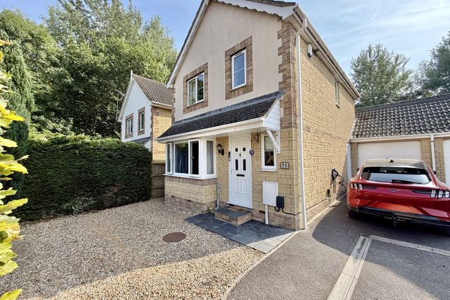 3-bed house on 25, Foxglove Way, Yeovil, £325,000