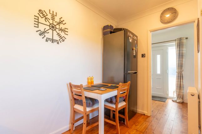 44, Birchlands Avenue, Bradford photo 4