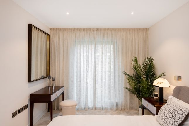 Apartment 0203, 50 Bolsover Street, London photo 4