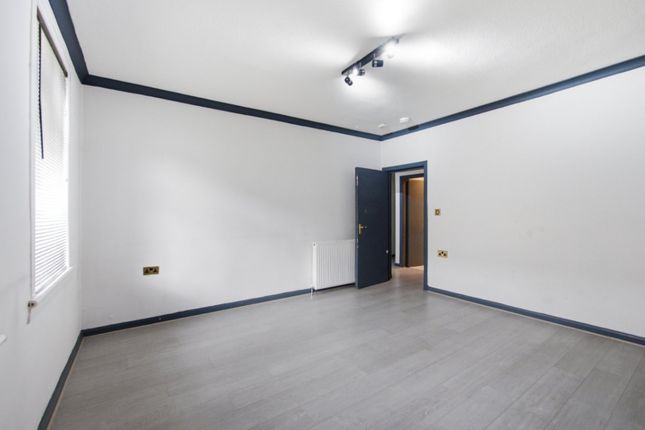 4/2 Loaning Crescent, Edinburgh photo 4