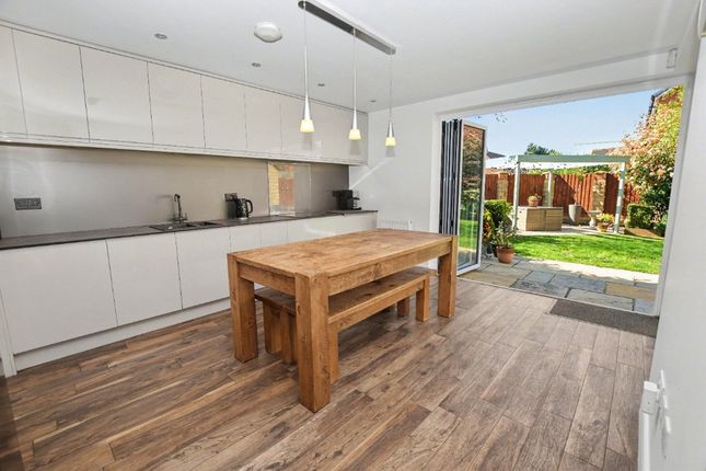 36, Cotham Drive, West Yorkshire photo 3