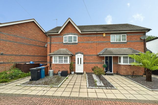 2-bed semi-detached on 12b, Burton Road, Burton-on-trent, £220,000