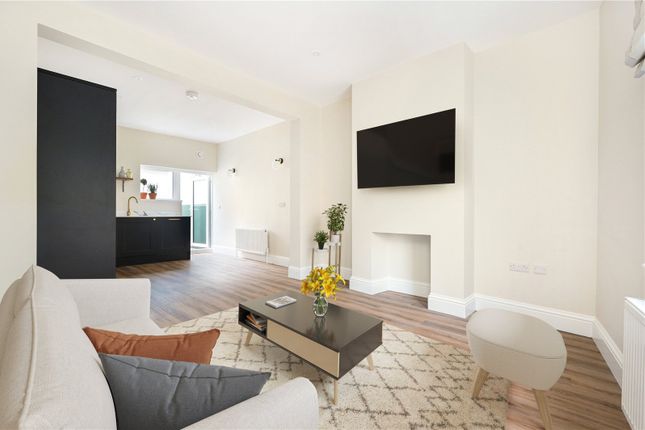End terrace house for sale in Albion Hill, Brighton, East Sussex
