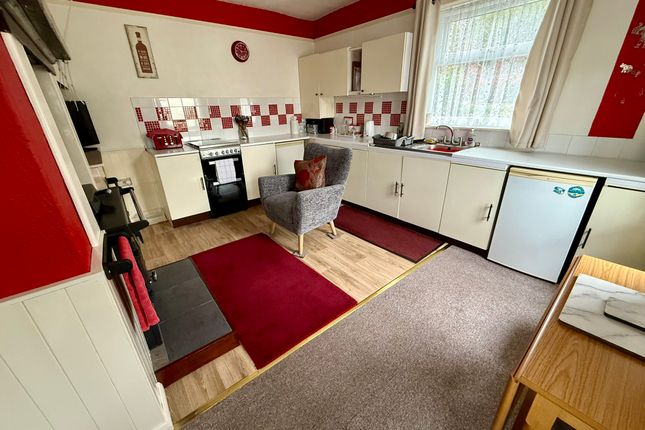Panteg, Ystrad Meurig photo 4