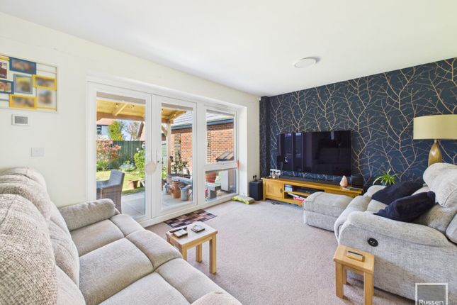 26, Walnut Tree Road, Norwich photo 2