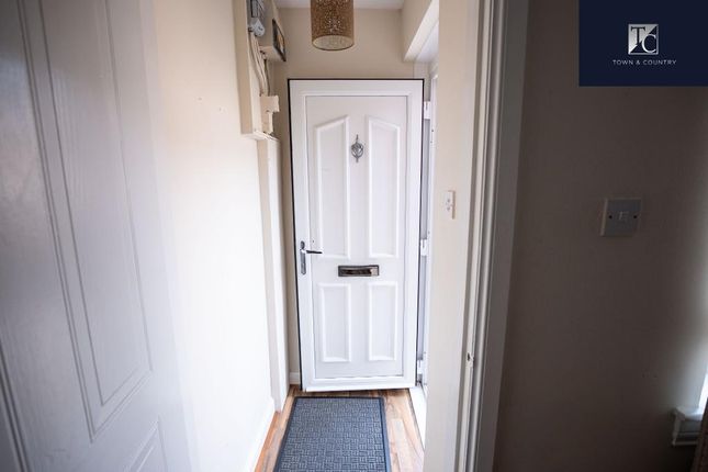 8, McCash Place, Kirkintilloch photo 4
