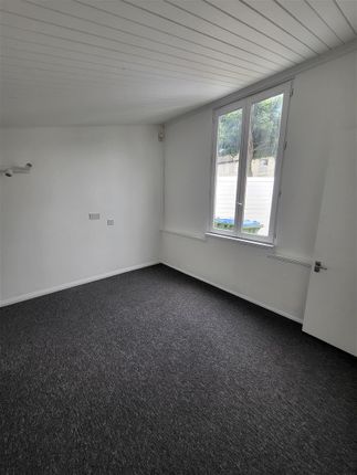 Office to let in Hassendean Road, London