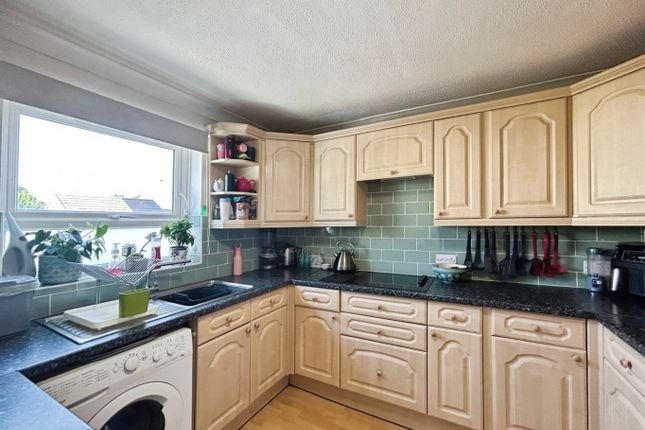 39 Vicarage Gate, St. Erth, Cornwall photo 4