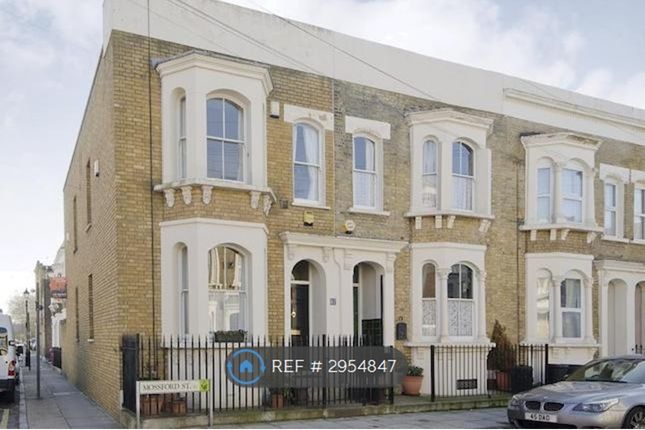 Mossford St, London photo 2