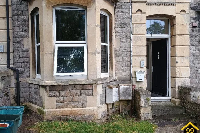 Property 1 of 18. Photo 0