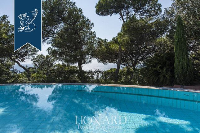 Villa for sale in Rosignano Marittimo, Livorno, Toscana