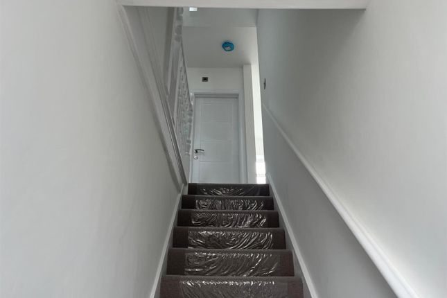 19, Norfolk Road, London photo 2