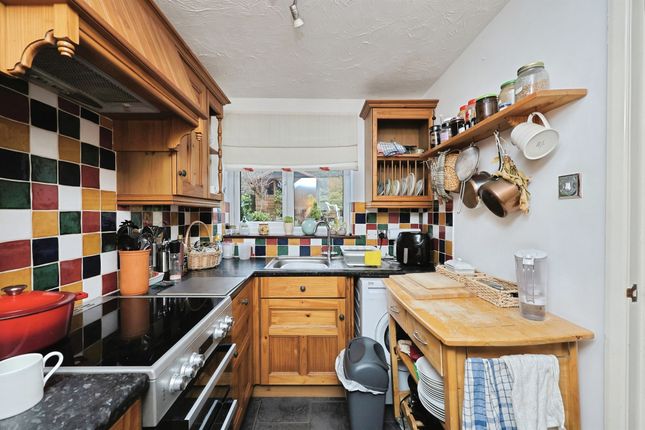 65, Olive Avenue, Norwich photo 2