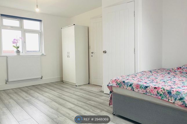 Floriston Avenue, Uxbridge photo 4