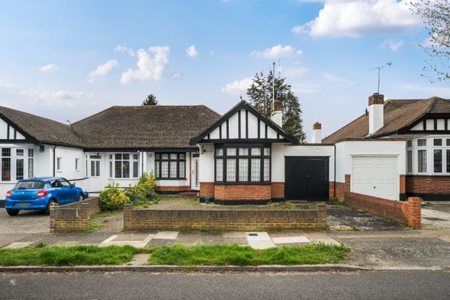 2-bed house on 8 Hall Park Road, Upminster, £525,000
