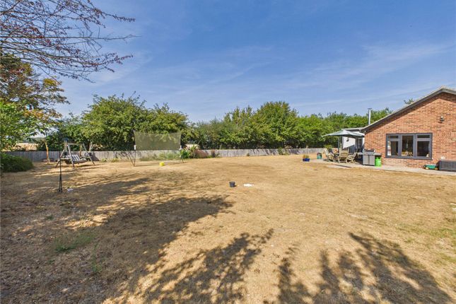 4, South View Green, Ipswich photo 2