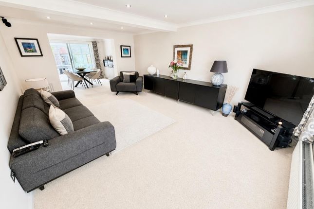 22, Green Leas, Stockton-On-Tees photo 2