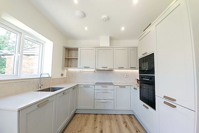 Oakdale Road, Maidenhead photo 3