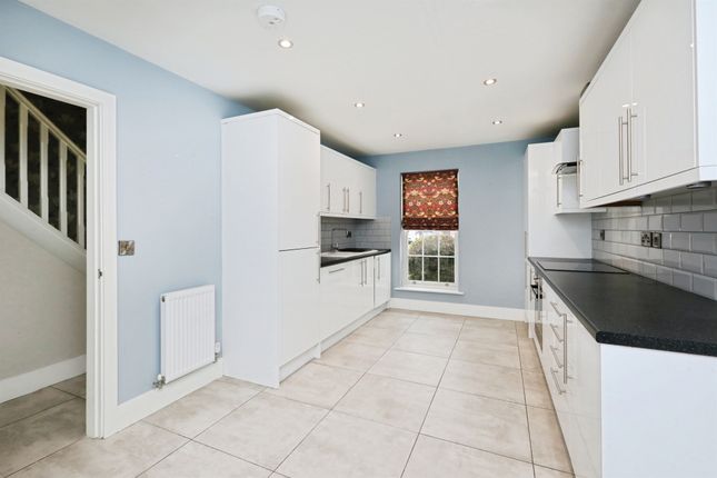14, Blossom Grove, Retford photo 3