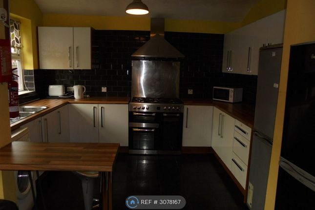 Egerton Road Fallowfield, Manchester photo 3