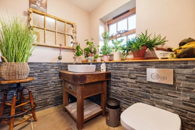 Downstairs Cloakroom