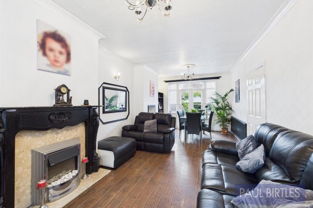 29, Shawe Road, Urmston photo 4