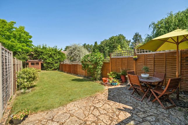6, Northfield, Godalming photo 2