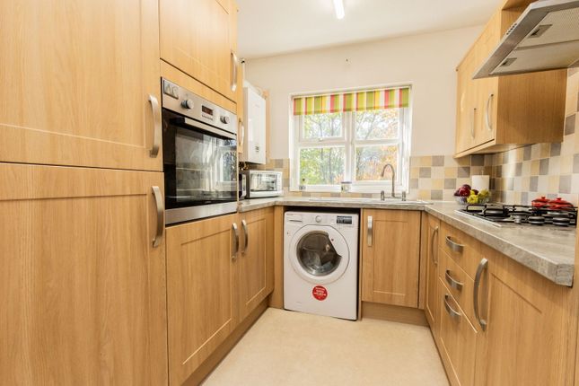 12, Rectory Fields, Cranbrook photo 2