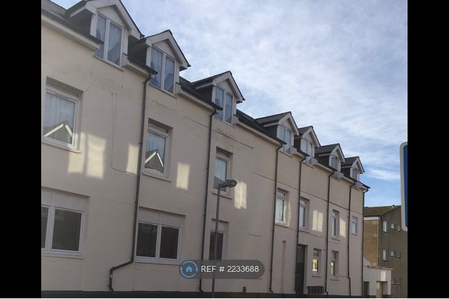 Thumbnail Flat to rent in Penarth Road, Cardiff