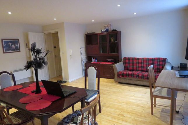 Flat, 4, Renson Close, Walton photo 5
