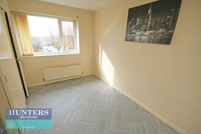 End terrace house to rent in Acaster Drive Low Moor, Bradford, West Yorkshire