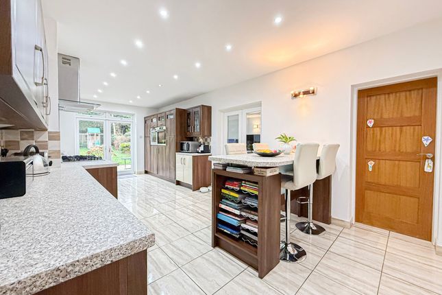 180 Gateacre Park Drive, Liverpool photo 2