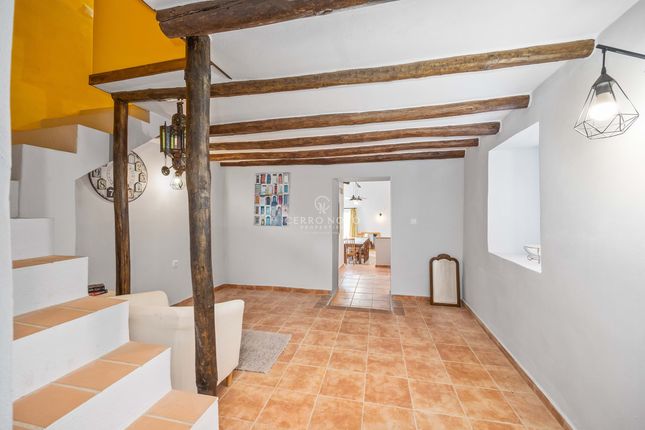 Villa for sale in 8100 Alte, Portugal