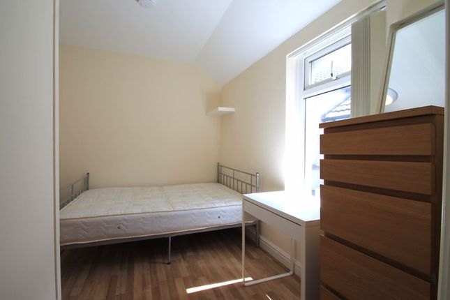 Terraced house to rent in Cathays Terrace, Cathays, Cardiff