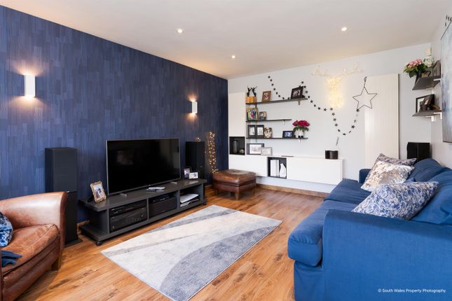 15, Clos Y Wiwer, Llantwit Major photo 4