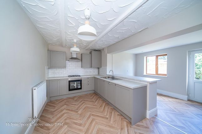 28, Walton Road, Walsall photo 5