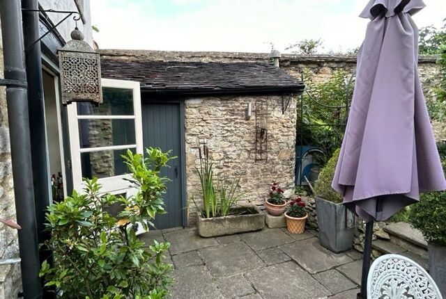 Blackfire Cottage, Kings Head Lane, Islip photo 4