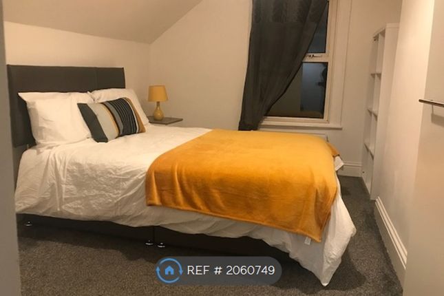 Room to rent in Denmark Road, Bromley