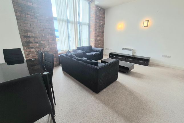 18, Silk Mill, Dewsbury Road, ELLAND photo 2
