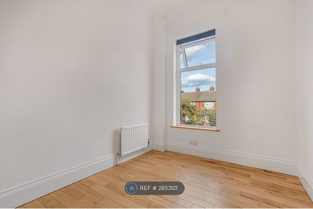 Nora Place, Leeds photo 5