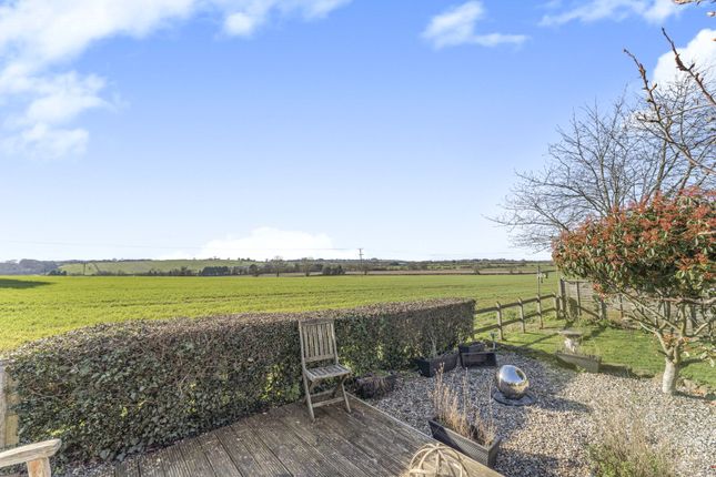 Threeways End,, Claydon, Oxfordshire photo 2